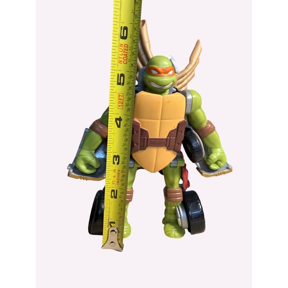 Teenage Mutant Ninja Turtles Twist-n-Mutate Michaelangelo Patrol Buggy Racer - Picture 11 of 16
